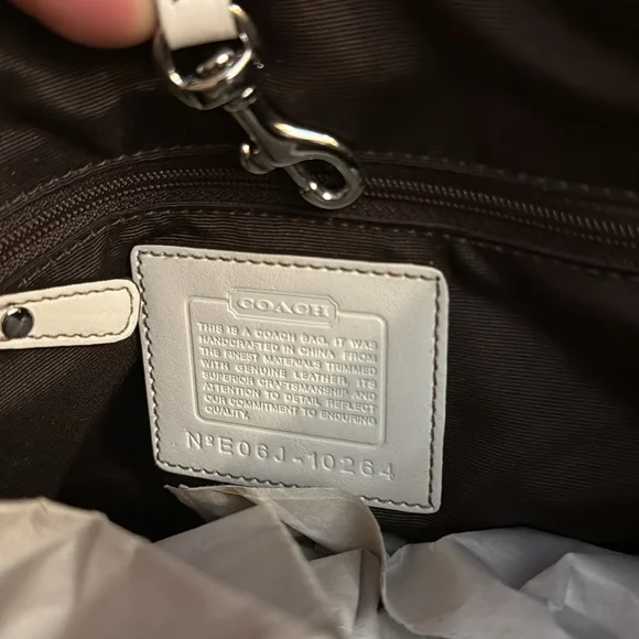 Brand New Coach Beige and Brown Signature Large Purse And Matching Wallet Set - Picture 6 of 14